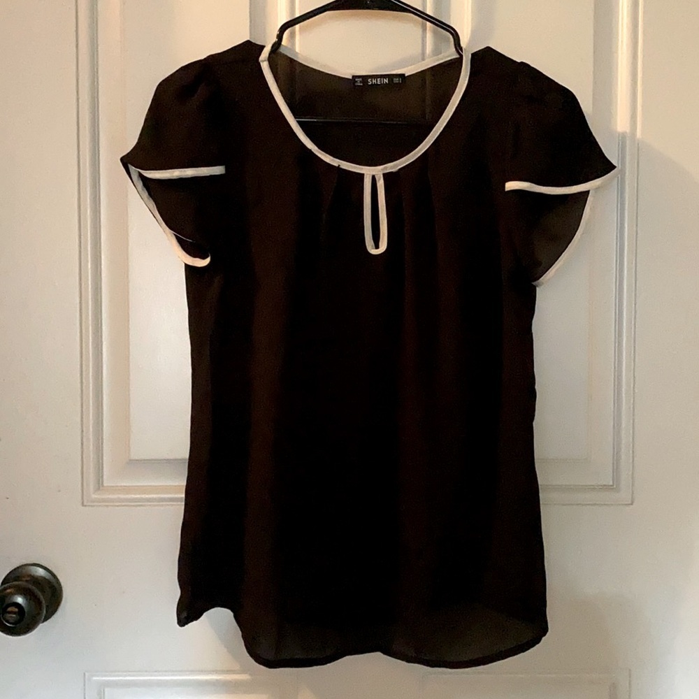 Black too with white piping